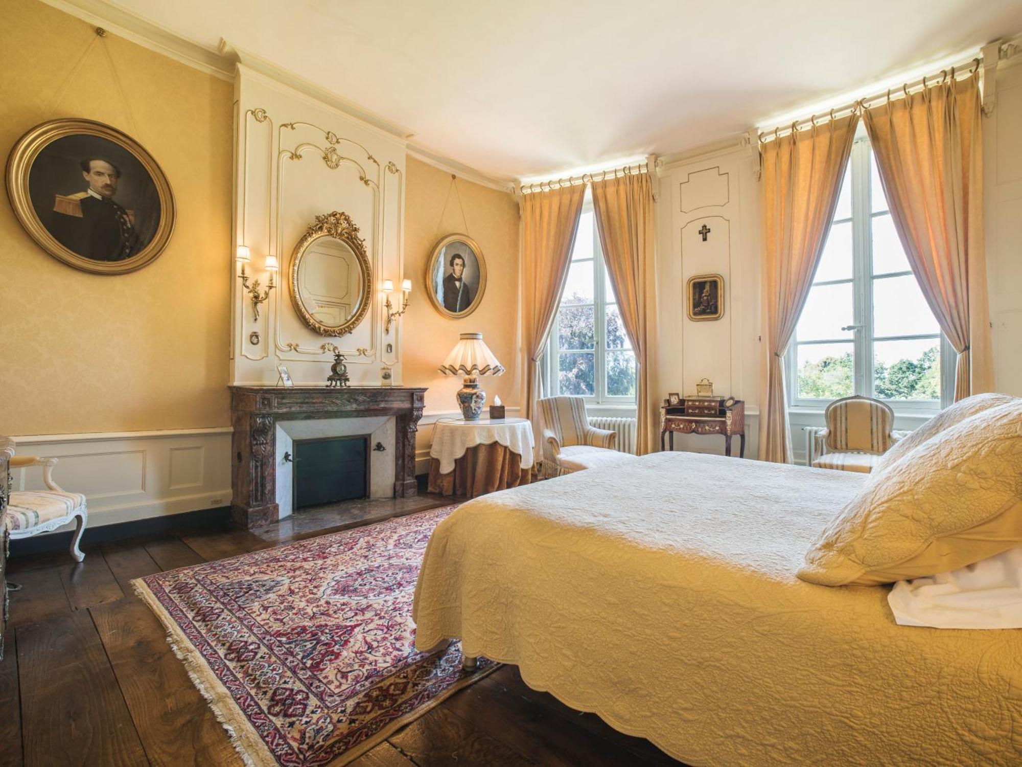 Bed and Breakfast Chateau De Bouceel - Mont Saint Michel Vergoncey Номер фото